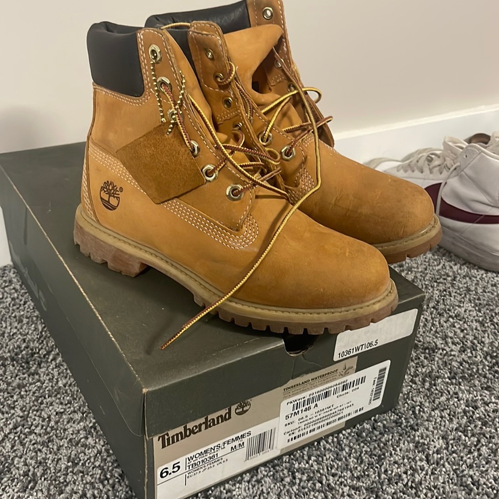 Timberland boots women’s 6.5